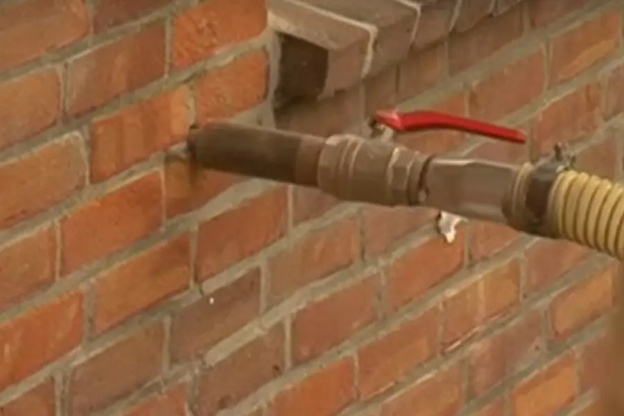 Spouwmuur isolatie inblazen